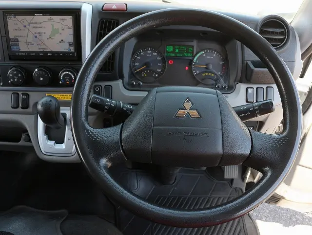 三菱 キャンター TPG-FGA20(4WD)の写真29