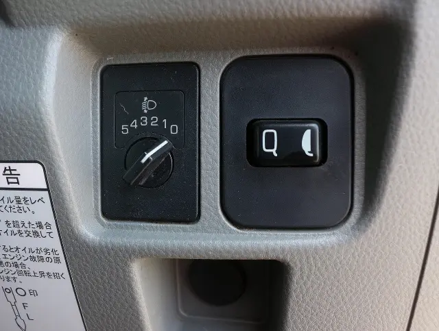 三菱 キャンター TPG-FGA20(4WD)の写真40