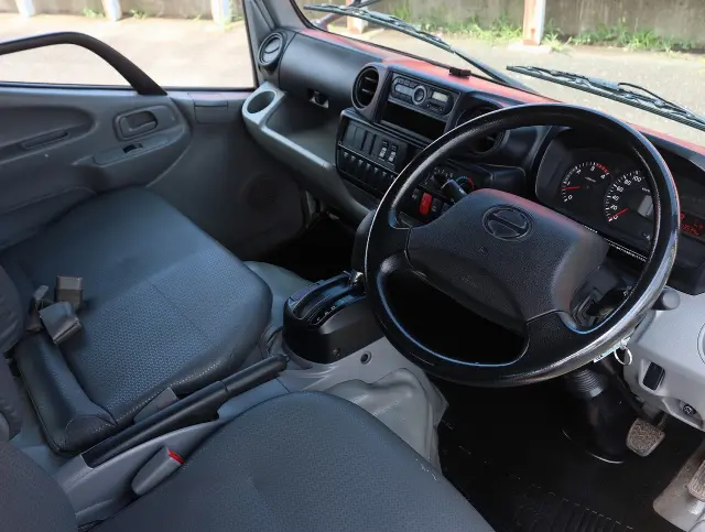 日野 デュトロ TPG-XZU605M(2WD)の写真3