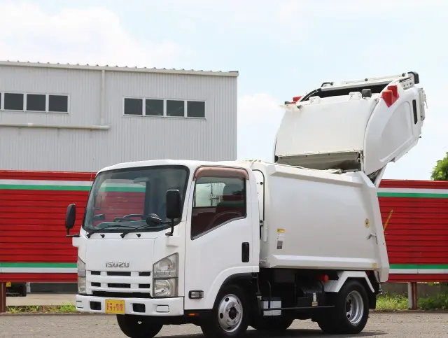 いすゞ エルフ TKG-NMR85AN(2WD)の写真50