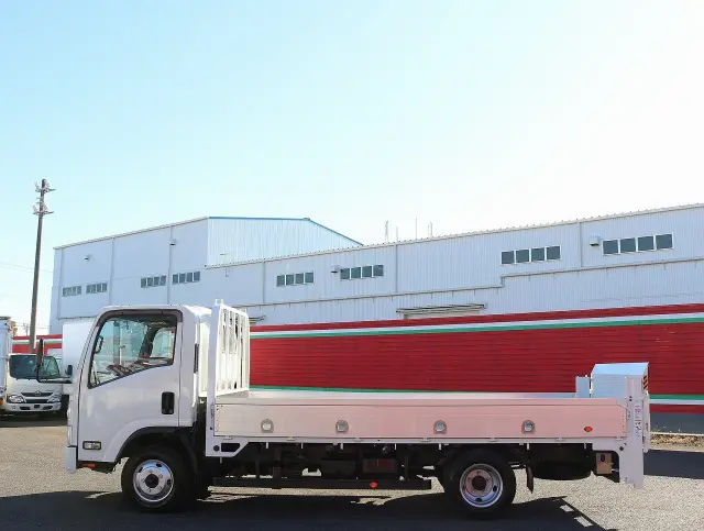 いすゞ エルフ 2RG-NNS88AN(4WD)の写真8