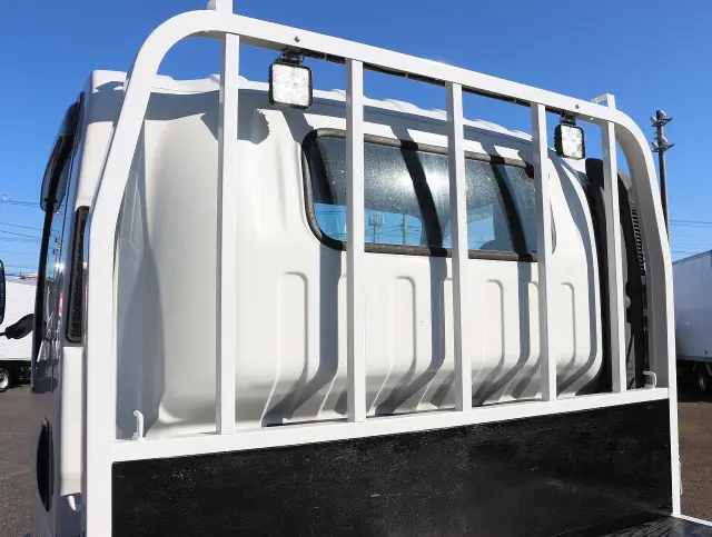 いすゞ エルフ 2RG-NNS88AN(4WD)の写真24