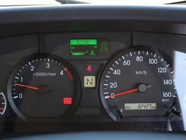 いすゞ エルフ 2RG-NNS88AN(4WD)の写真37