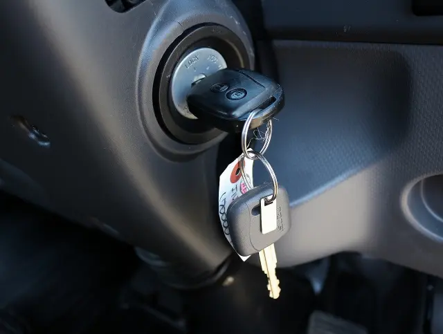 いすゞ エルフ 2RG-NNS88AN(4WD)の写真43