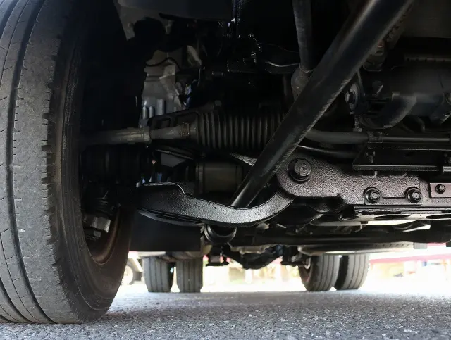 いすゞ エルフ TPG-NHS85AN(4WD)の写真32