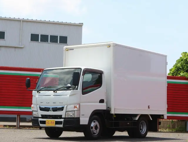 三菱 キャンター TPG-FDA00(2WD)の写真1