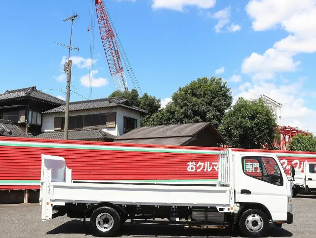 三菱 キャンター TPG-FGA20(4WD)の写真4