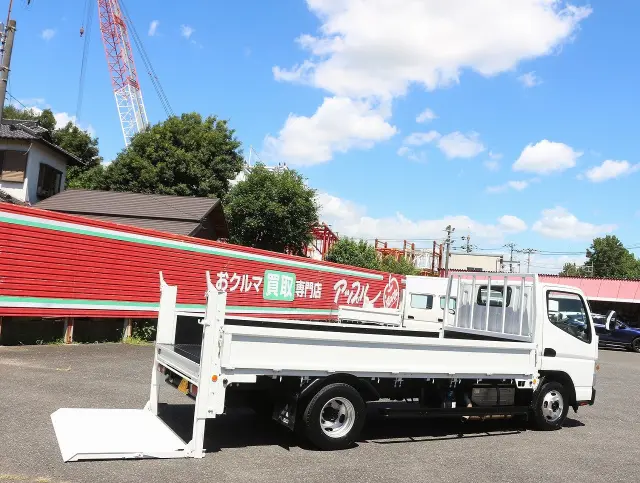 三菱 キャンター TPG-FGA20(4WD)の写真11