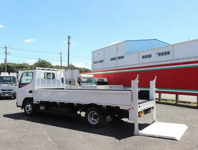 三菱 キャンター TPG-FGA20(4WD)の写真16