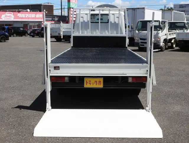 三菱 キャンター TPG-FGA20(4WD)の写真20