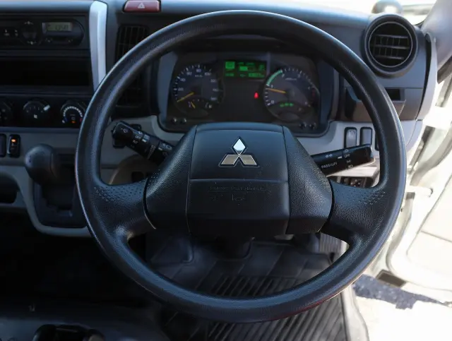 三菱 キャンター TPG-FGA20(4WD)の写真30