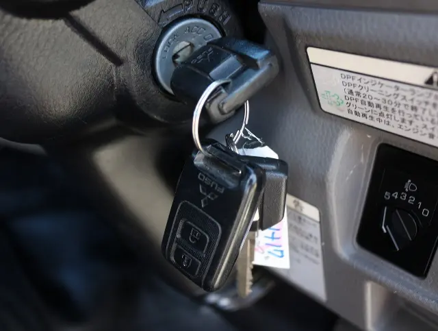 三菱 キャンター TPG-FGA20(4WD)の写真38
