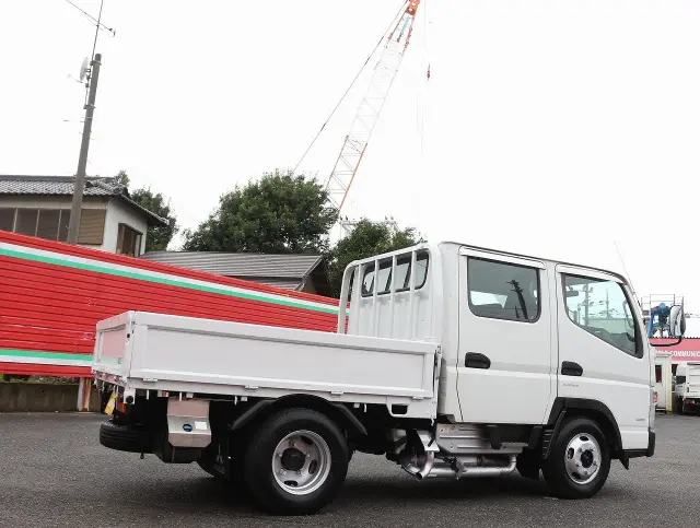 三菱 キャンター TPG-FDA00(4WD)の写真5