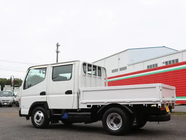 三菱 キャンター TPG-FDA00(4WD)の写真7