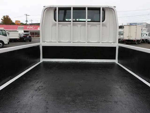 三菱 キャンター TPG-FDA00(4WD)の写真10