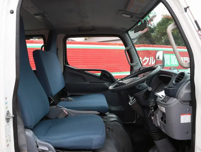 三菱 キャンター TPG-FDA00(4WD)の写真27
