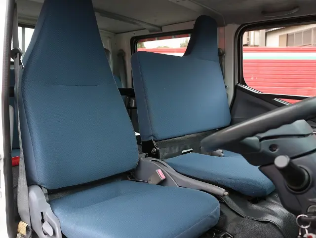 三菱 キャンター TPG-FDA00(4WD)の写真28