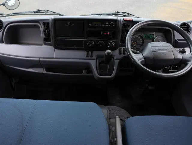 三菱 キャンター TPG-FDA00(4WD)の写真30