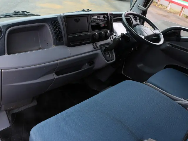 三菱 キャンター TPG-FDA00(4WD)の写真37
