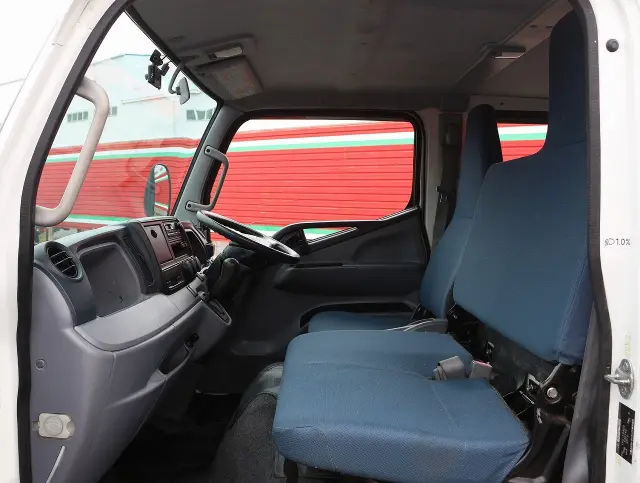 三菱 キャンター TPG-FDA00(4WD)の写真38