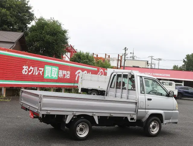 トヨタ ライトエーストラック GK-KM75(2WD)の写真5