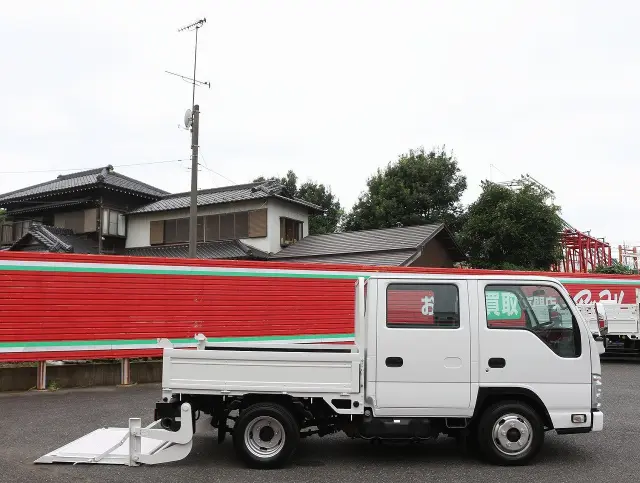 いすゞ エルフ TPG-NJR85A(2WD)の写真13