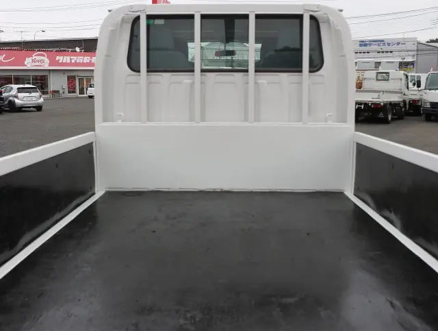 いすゞ エルフ TPG-NJR85A(2WD)の写真16