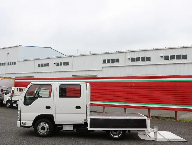 いすゞ エルフ TPG-NJR85A(2WD)の写真22