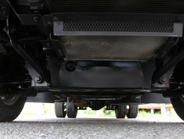 いすゞ エルフ TPG-NJR85A(2WD)の写真24