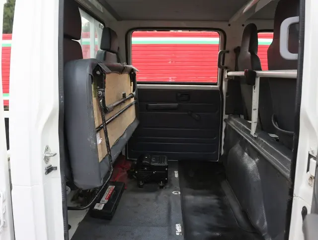 いすゞ エルフ TPG-NJR85A(2WD)の写真45