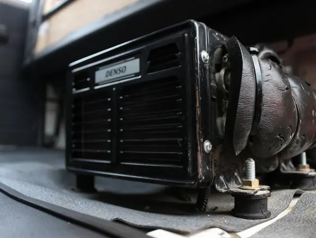 いすゞ エルフ TPG-NJR85A(2WD)の写真47