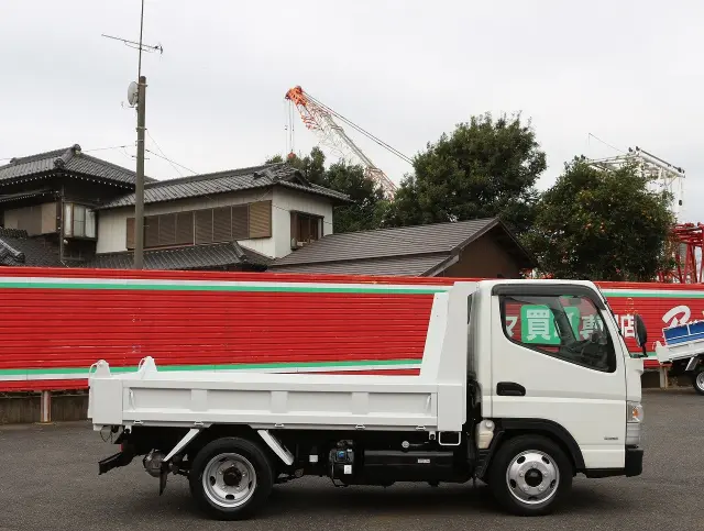 三菱 キャンター 2PG-FBA30(2WD)の写真5