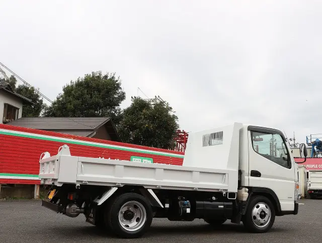 三菱 キャンター 2PG-FBA30(2WD)の写真7