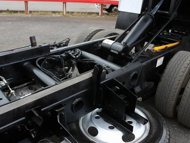 三菱 キャンター 2PG-FBA30(2WD)の写真28