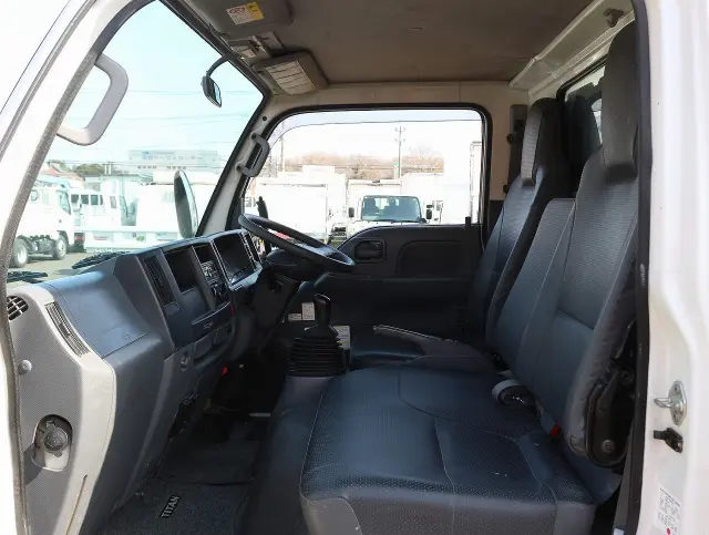 マツダ タイタン 2RG-LKR88AD(2WD)の写真45