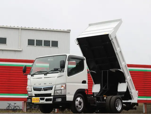 三菱 キャンター 2PG-FBA30(2WD)の写真1