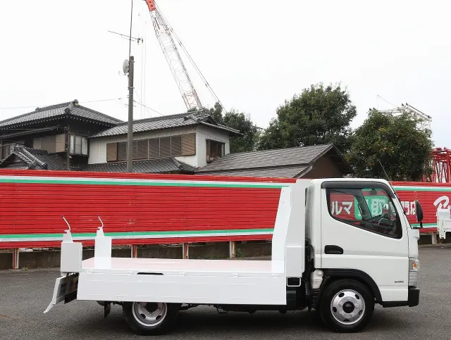 三菱 キャンター 2PG-FBA30(2WD)の写真13