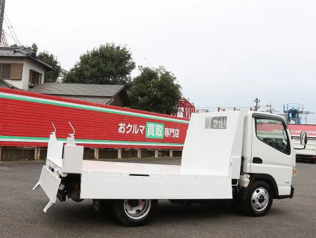 三菱 キャンター 2PG-FBA30(2WD)の写真14