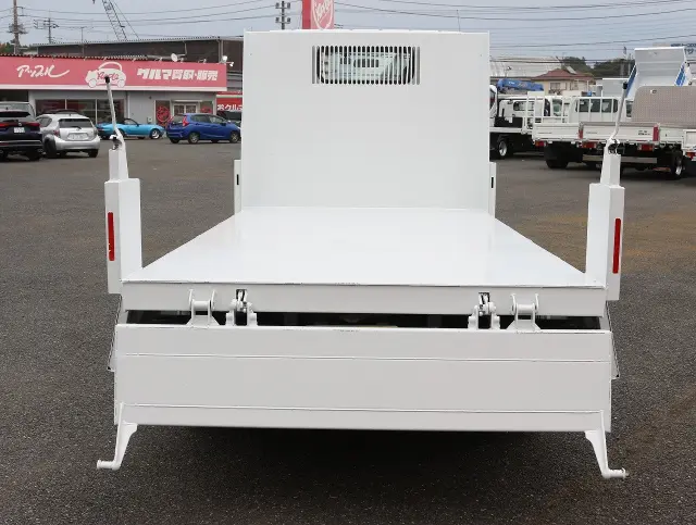 三菱 キャンター 2PG-FBA30(2WD)の写真15