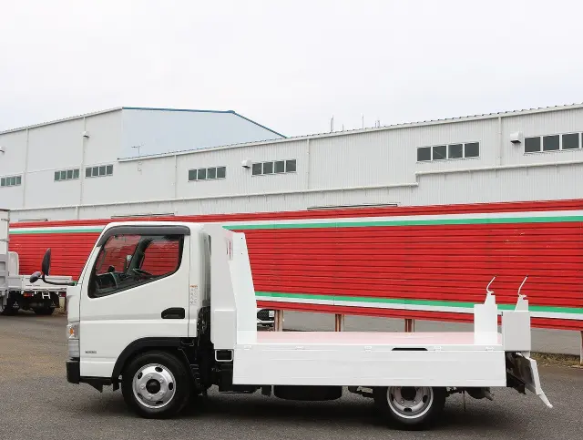 三菱 キャンター 2PG-FBA30(2WD)の写真17