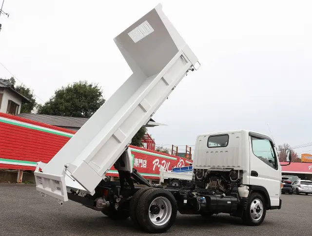 三菱 キャンター 2PG-FBA30(2WD)の写真22