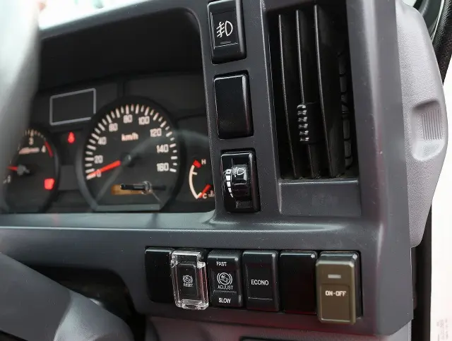 マツダ タイタン TRG-LJS85A(4WD)の写真36