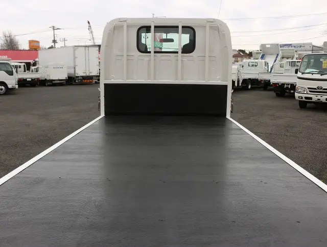 いすゞ エルフ TRG-NHS85A(4WD)の写真17