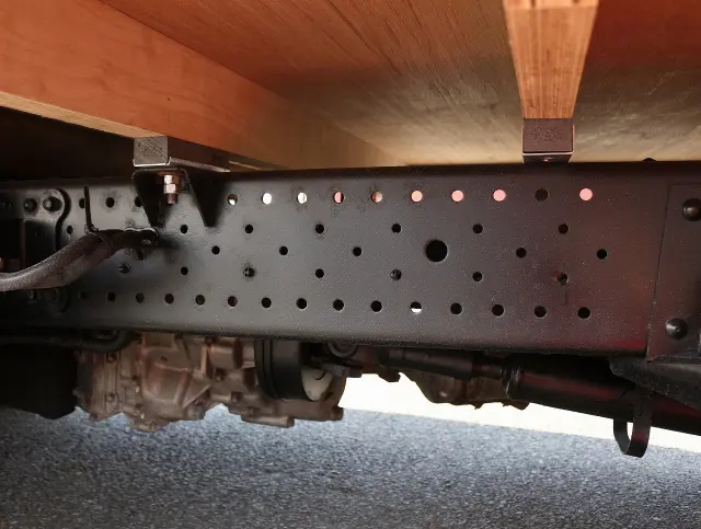 いすゞ エルフ TRG-NHS85A(4WD)の写真28