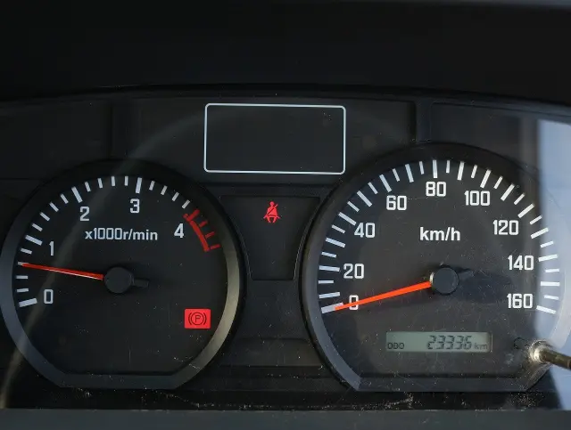 いすゞ エルフ TRG-NHS85A(4WD)の写真35