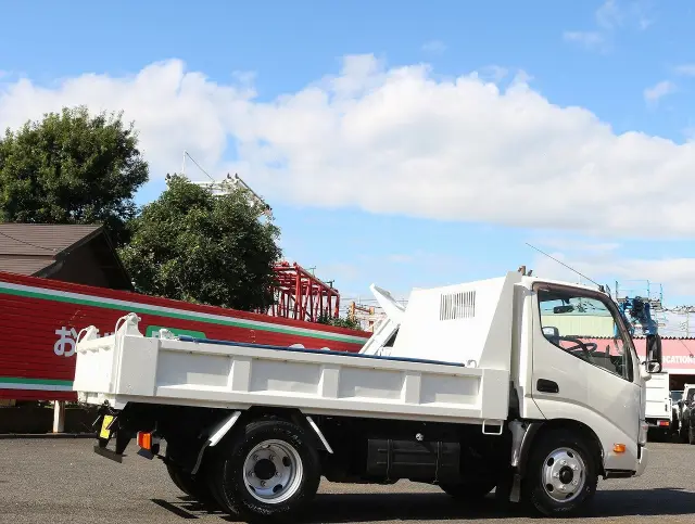 日野 デュトロ TKG-XZU620T(2WD)の写真6