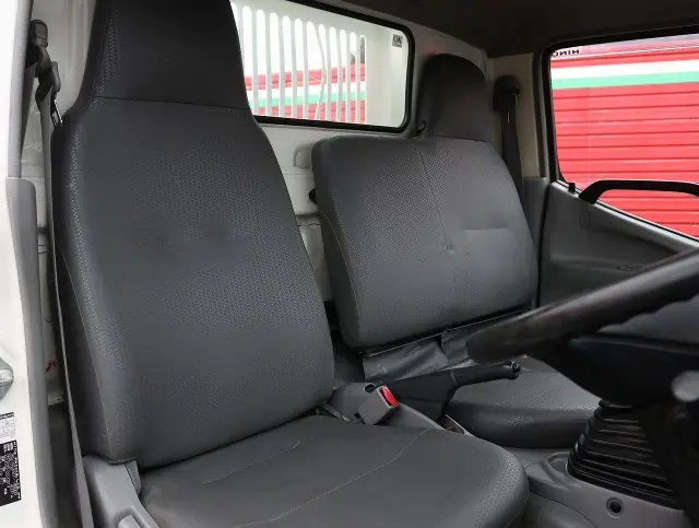 日野 デュトロ TKG-XZU620T(2WD)の写真37