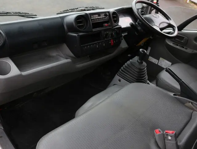 日野 デュトロ TKG-XZU620T(2WD)の写真46