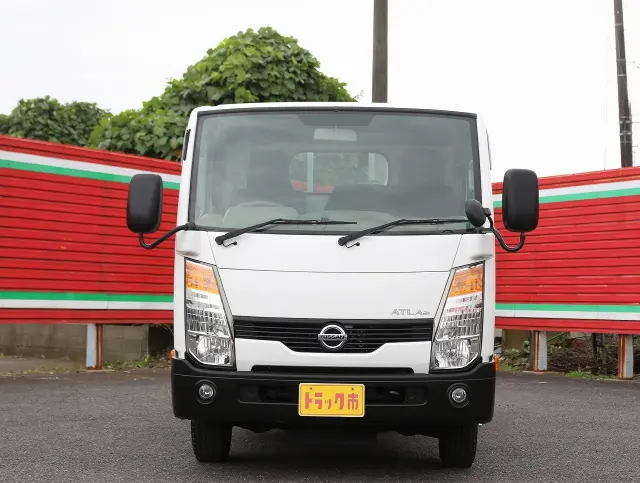 日産 アトラス SKG-TZ2F4(2WD)の写真2