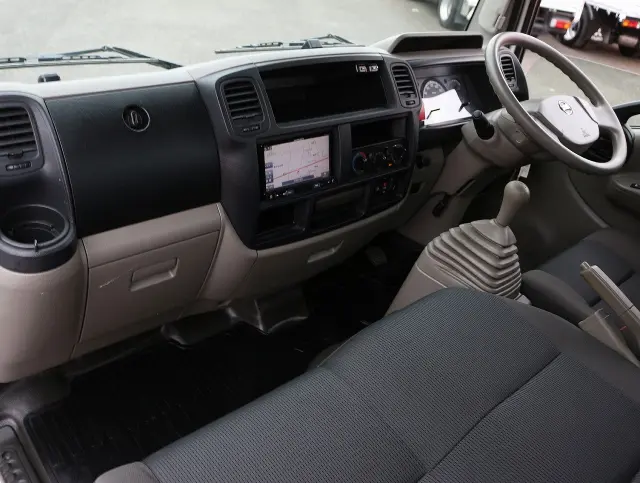 日産 アトラス SKG-TZ2F4(2WD)の写真48